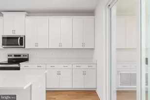 20876 Murry Fls Ter, Ashburn, VA 20147 - Photo 15