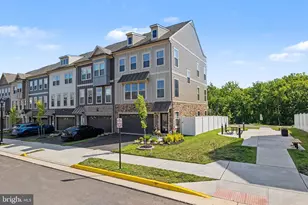 1027 Venifena Terrace SE, Leesburg, VA 20175 - Photo 43