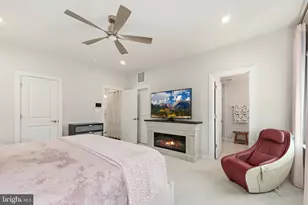 1027 Venifena Terrace SE, Leesburg, VA 20175 - Photo 17