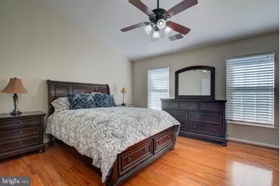 20352 Briarcliff Terrace, Sterling, VA 20165 - Photo 15