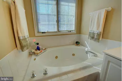 20352 Briarcliff Terrace, Sterling, VA 20165 - Photo 19