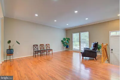 20352 Briarcliff Terrace, Sterling, VA 20165 - Photo 5
