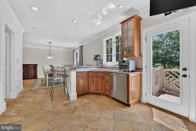 380 Clagett Street SW, Leesburg, VA 20175 - Photo 11