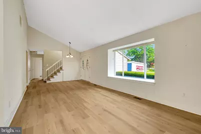 105 Kale Avenue, Sterling, VA 20164 - Photo 5