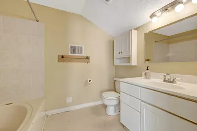 105 Kale Avenue, Sterling, VA 20164 - Photo 33