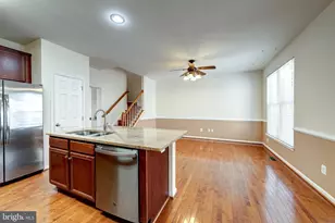25332 Whippoorwill Terrace, Chantilly, VA 20152 - Photo 17