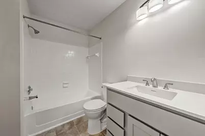 116 Prosperity SE #B, Leesburg, VA 20175 - Photo 17