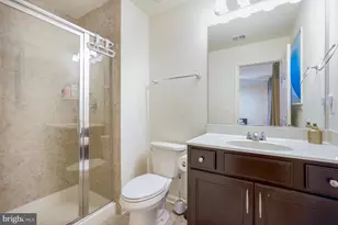21521 Willow Breeze Sq, Ashburn, VA 20147 - Photo 27
