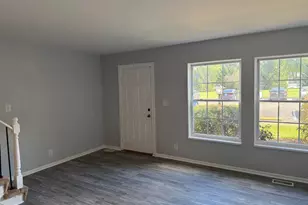 109 N Emory Dr, Sterling, VA 20164 - Photo 5