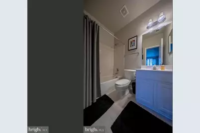 42525 Magellan Square, Brambleton, VA 20148 - Photo 17