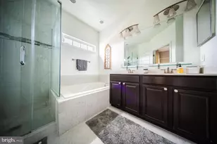 42525 Magellan Square, Brambleton, VA 20148 - Photo 13