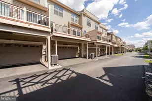 22489 Naugatuck Square, Ashburn, VA 20148 - Photo 3