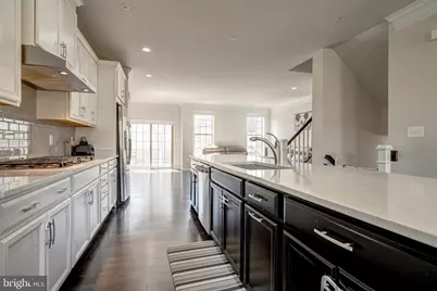 22489 Naugatuck Square, Ashburn, VA 20148 - Photo 17