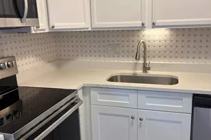 226 N Auburn Dr, Sterling, VA 20164 - Photo 3