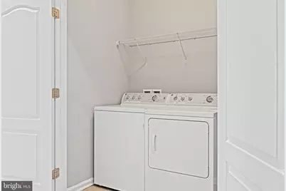 42350 Benfold Square, Brambleton, VA 20148 - Photo 27