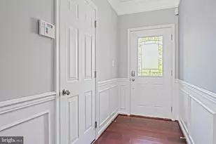 42350 Benfold Square, Brambleton, VA 20148 - Photo 5
