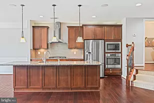 42350 Benfold Square, Brambleton, VA 20148 - Photo 7