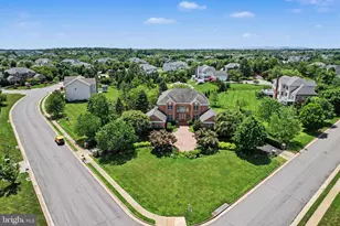 22727 Airmont Hunt Dr, Ashburn, VA 20148 - Photo 11