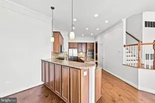 42717 Explorer Dr, Brambleton, VA 20148 - Photo 19