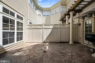 42717 Explorer Dr, Brambleton, VA 20148 - Photo 35