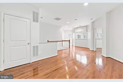 42717 Explorer Drive, Brambleton, VA 20148 - Photo 25