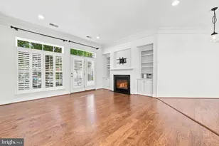 42717 Explorer Dr, Brambleton, VA 20148 - Photo 17