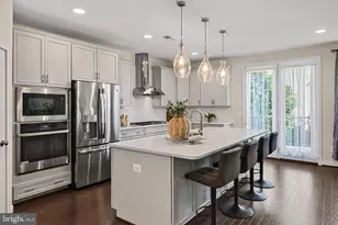 42300 Crawford Ter, Brambleton, VA 20148 - Photo 15