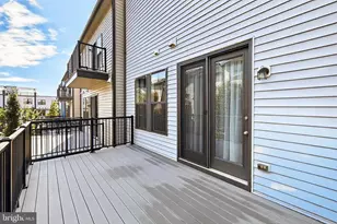 42300 Crawford Ter, Brambleton, VA 20148 - Photo 57