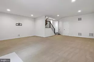 42300 Crawford Ter, Brambleton, VA 20148 - Photo 53