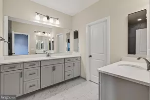 42300 Crawford Ter, Brambleton, VA 20148 - Photo 37