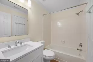 1116 Huntmaster Terrace NE, Leesburg, VA 20176 - Photo 15