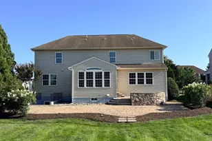 42222 Cameron Parish Dr, Ashburn, VA 20148 - Photo 3