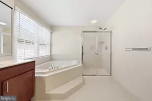 25948 Donovan Dr, Chantilly, VA 20152 - Photo 35