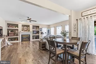 20828 Cross Timber Dr, Ashburn, VA 20147 - Photo 13