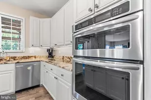 20828 Cross Timber Dr, Ashburn, VA 20147 - Photo 19