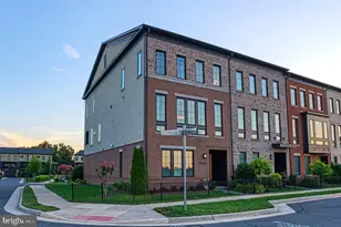 44621 Uptown Row Dr, Ashburn, VA 20147 - Photo 1