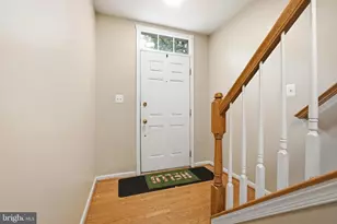 42813 Flannigan Terrace, Chantilly, VA 20152 - Photo 3