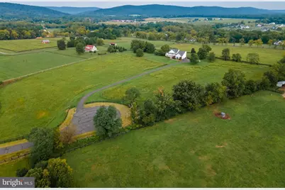 37796 Elizabeths Field Lane, Purcellville, VA 20132 - Photo 9