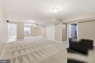 41684 Blue Grama Cir, Aldie, VA 20105 - Photo 43