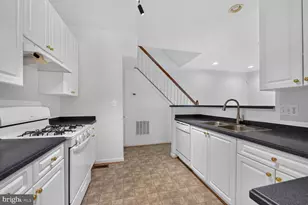 46183 Cecil Terrace, Sterling, VA 20165 - Photo 7