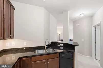 24682 Byrne Meadow Square, Aldie, VA 20105 - Photo 9