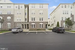 24682 Byrne Meadow Square, Aldie, VA 20105 - Photo 1