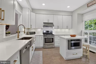 20752 Breezy Point, Sterling, VA 20165 - Photo 1