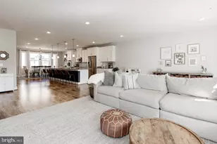 20523 Milbridge Ter, Ashburn, VA 20147 - Photo 17
