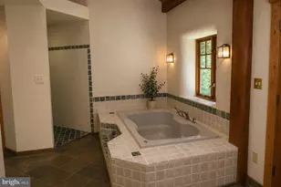 12883 Furnace Mountain Rd, Lovettsville, VA 20180 - Photo 23