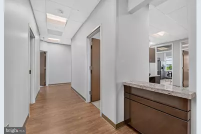 24430 Stone Springs Boulevard #375, Sterling, VA 20166 - Photo 5