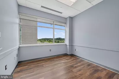 24430 Stone Springs Boulevard #375, Sterling, VA 20166 - Photo 23
