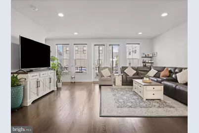 25441 Hartland Orchard Terrace, Chantilly, VA 20152 - Photo 5