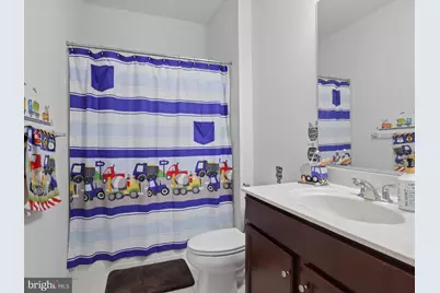 25441 Hartland Orchard Terrace, Chantilly, VA 20152 - Photo 17
