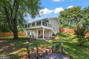 1012 S Hoga Rd, Sterling, VA 20164 - Photo 45